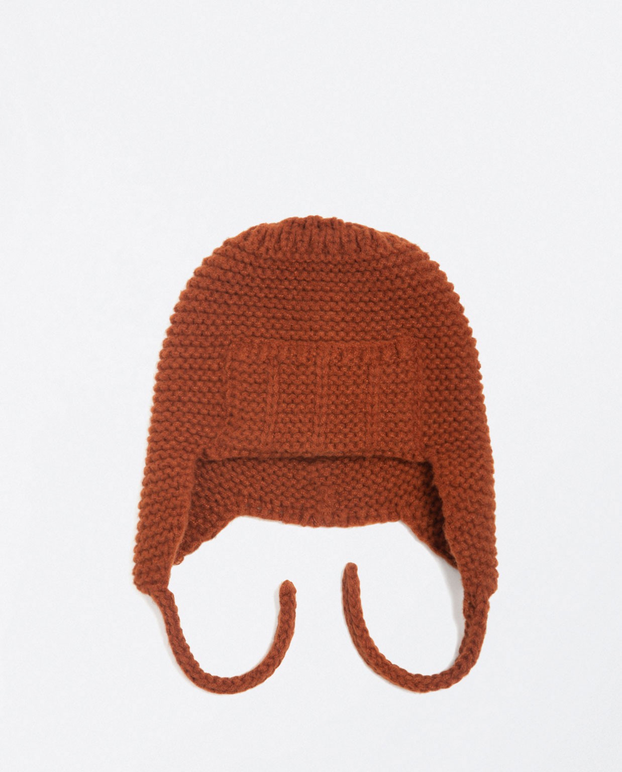 Plain knitted hat with earflaps Brown
