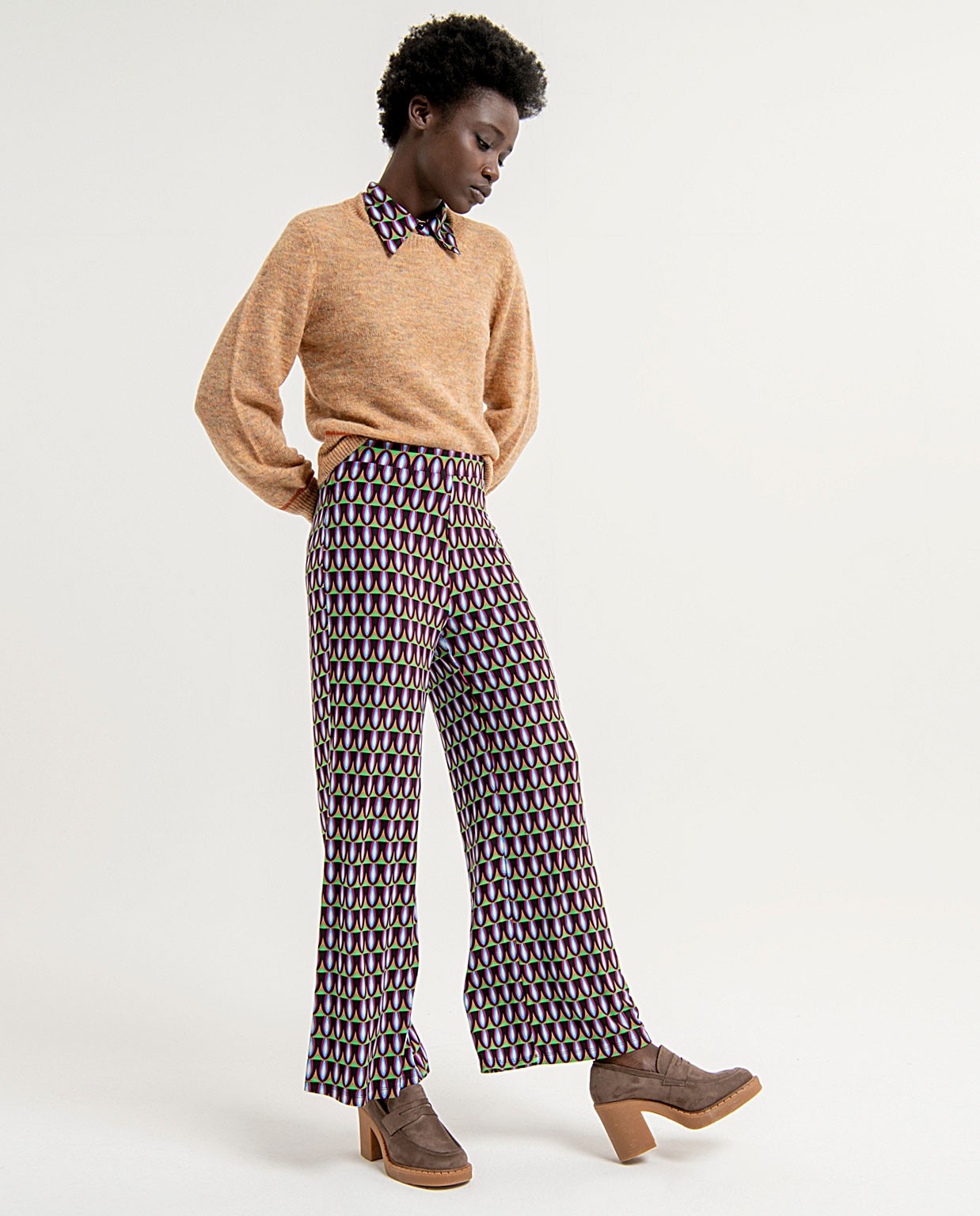 Stretch and printed flare trousers Green
