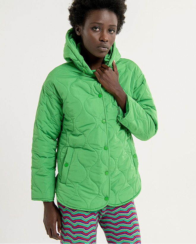 Short quilted jacket with plain hood Green