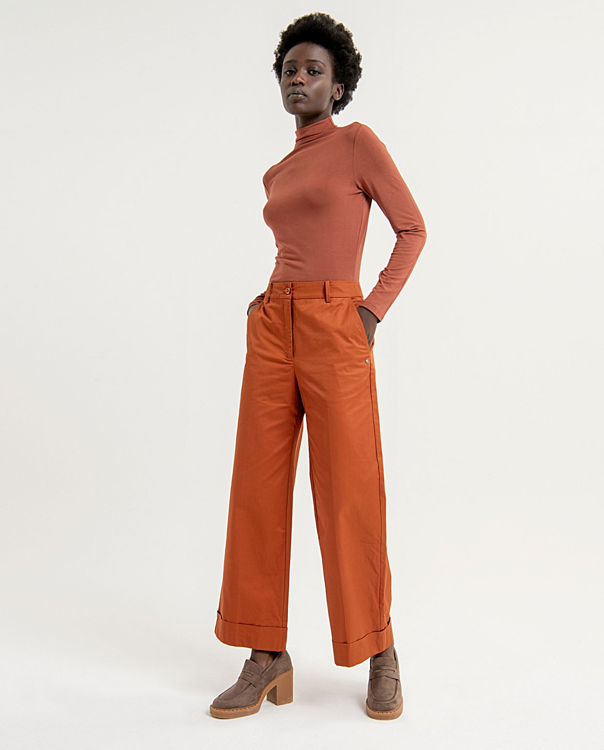 Plain wide straight long trousers Brown