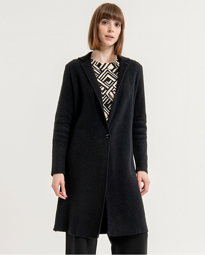 Plain knitted coat with...