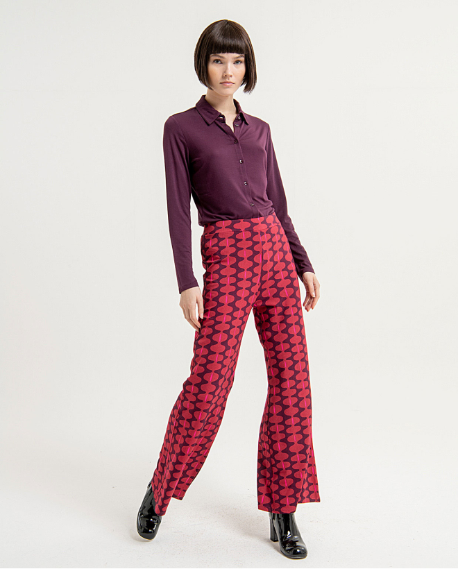 Stretchy and printed flare trousers Maroon