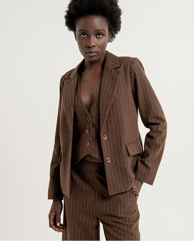 Striped blazer with pockets and lapels Brown