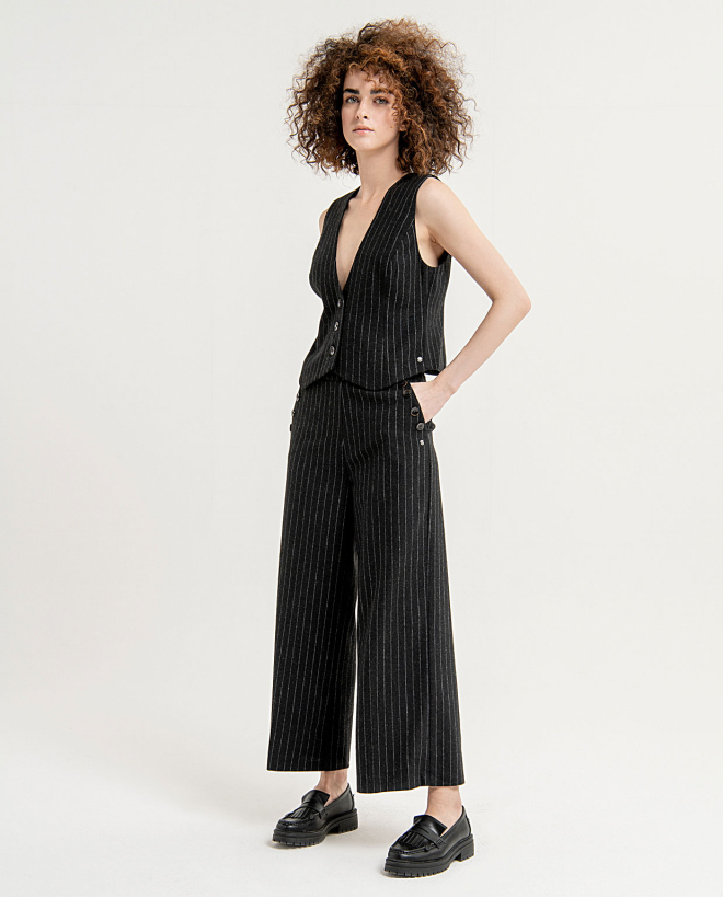 Wide pants with buttons on pocket Black