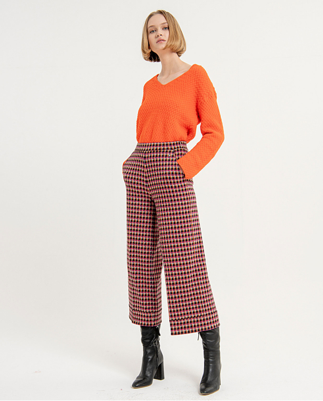 Printed straight and wide ankle trousers with wide Brown