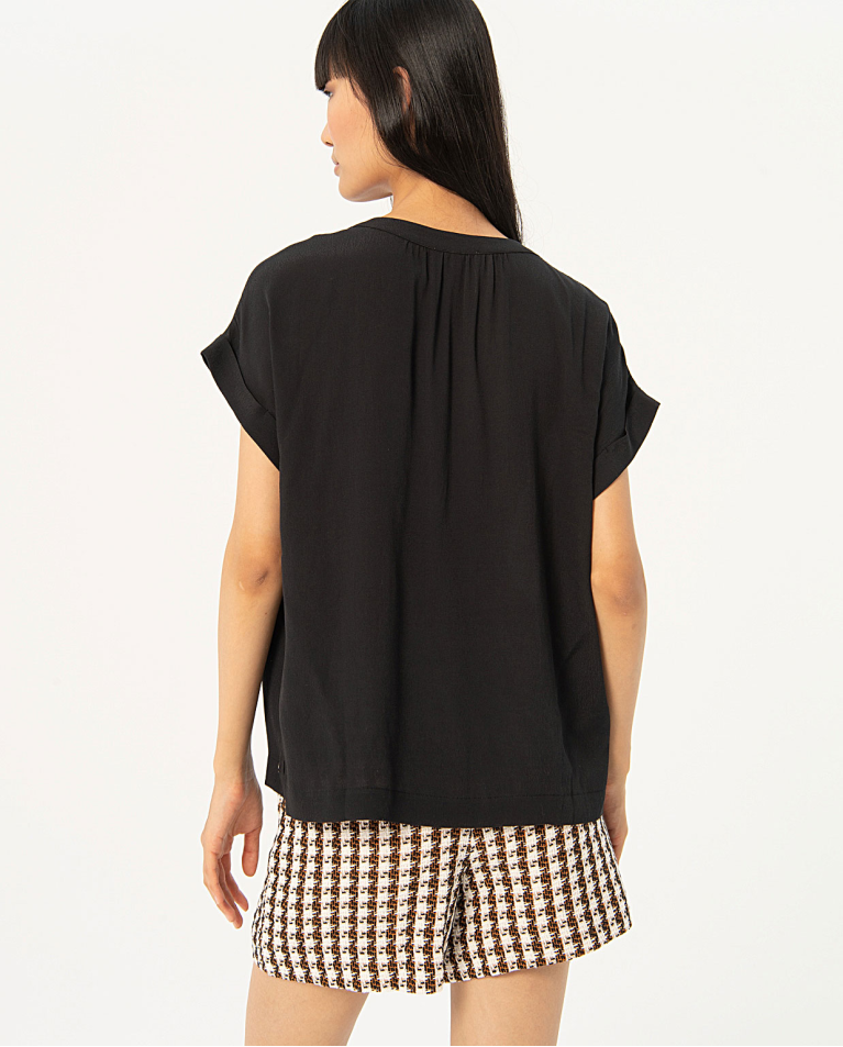 Plain plain crepe sleeve drop sleeve blouse Black women Surkana