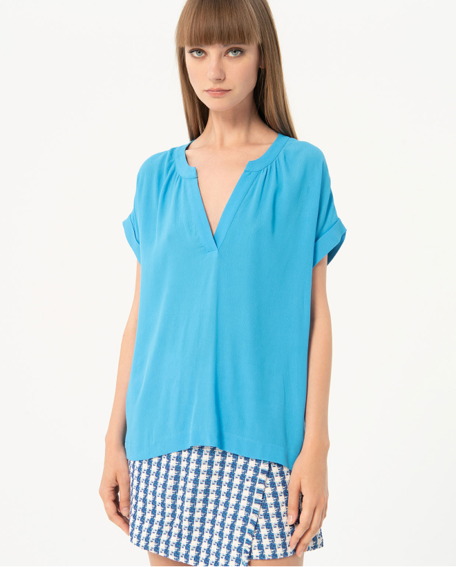 Plain plain crepe sleeve drop sleeve blouse Blue