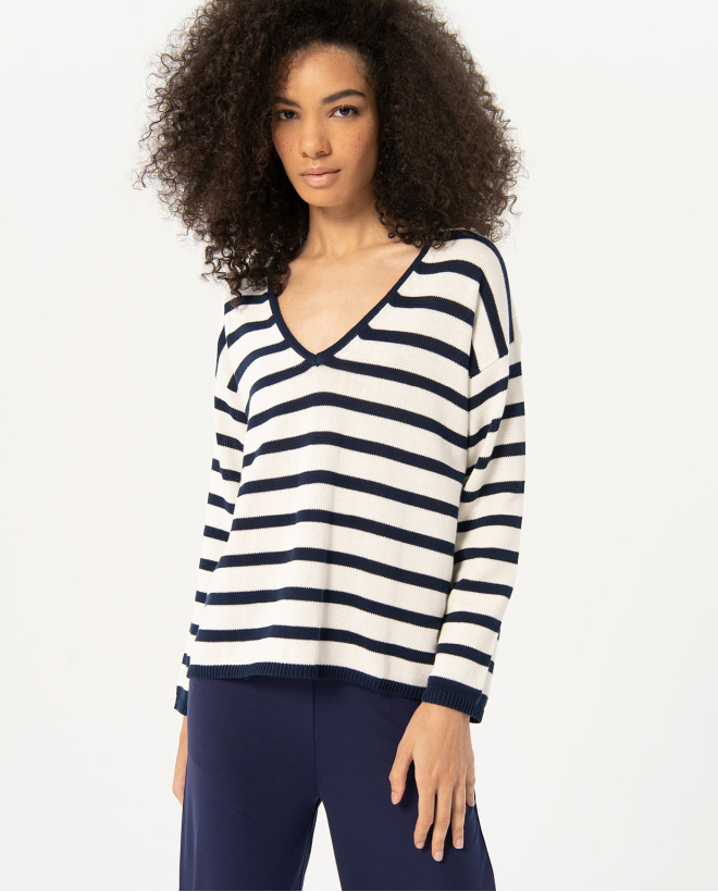 Striped knitted sweater White