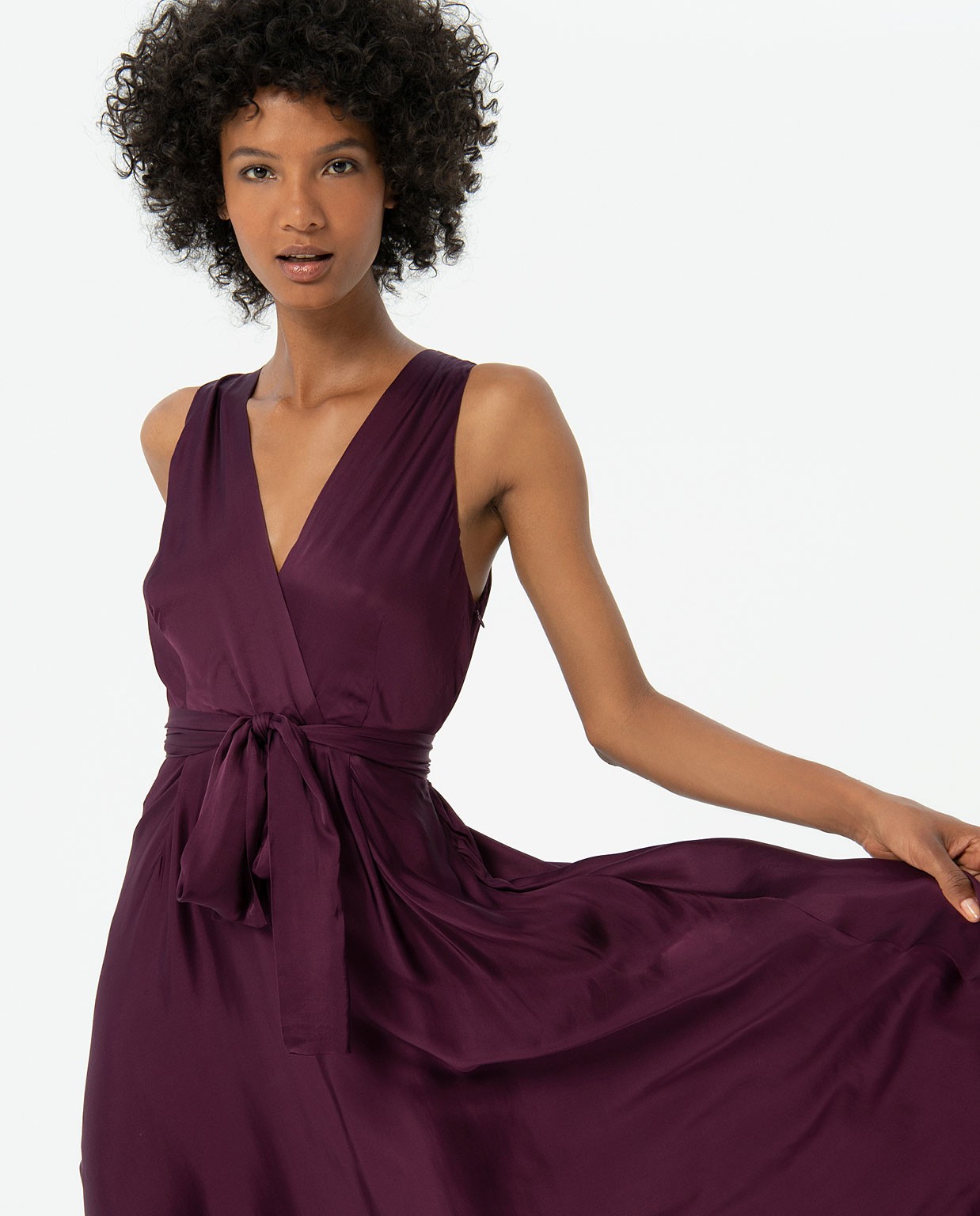 Smooth satin long and crossed satin dress Maroon
