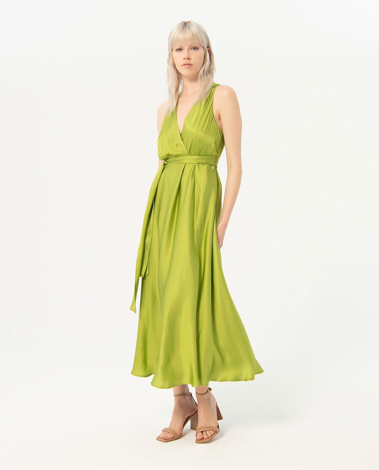 Smooth satin long and crossed satin dress Green