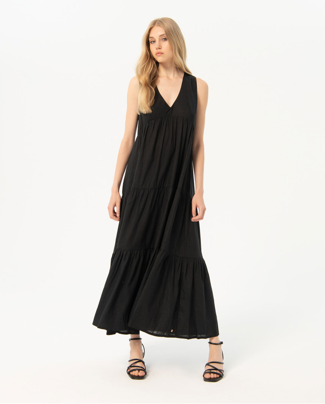 Long sleeveless dress with ruffles Black