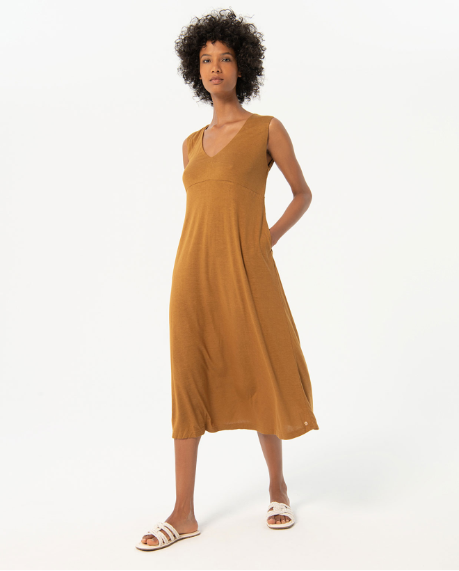 Plain sleeveless long dress Camel
