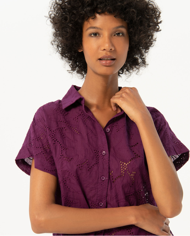 Plain embroidered and openwork short sleeve shirt Maroon