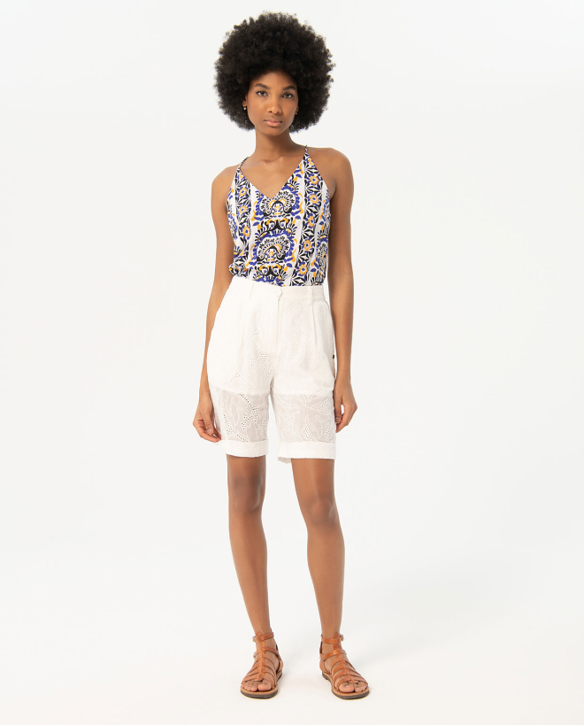 Plain embroidered and openwork Bermuda shorts White