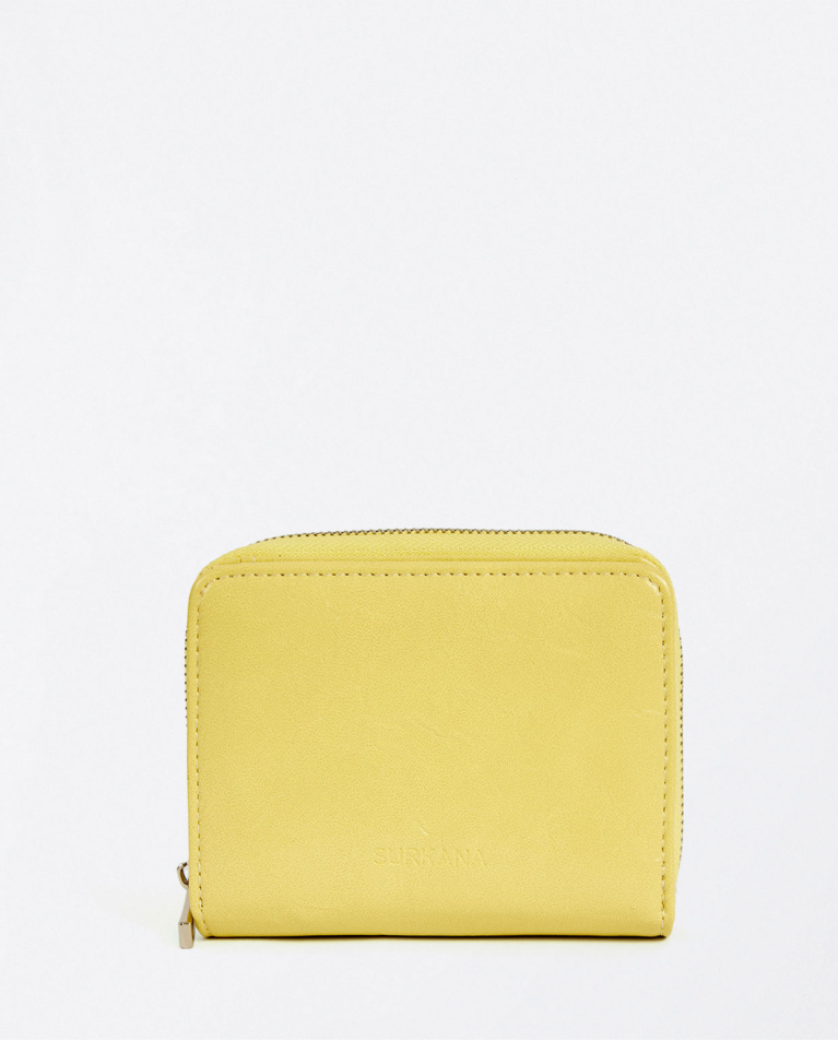 Small patent leather coin purse Yellow