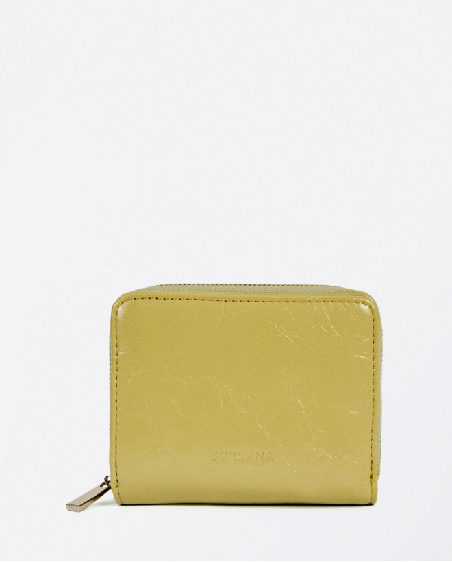 Small patent leather coin purse Green
