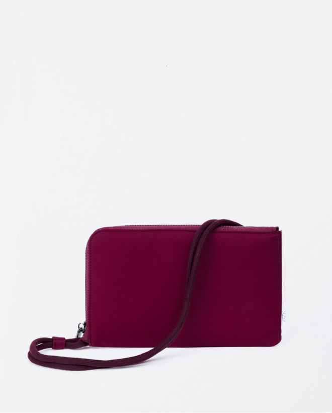 Cartera y porta móvil con asa Morado