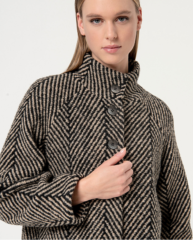 Manteau oversize à chevrons avec col montant Noir