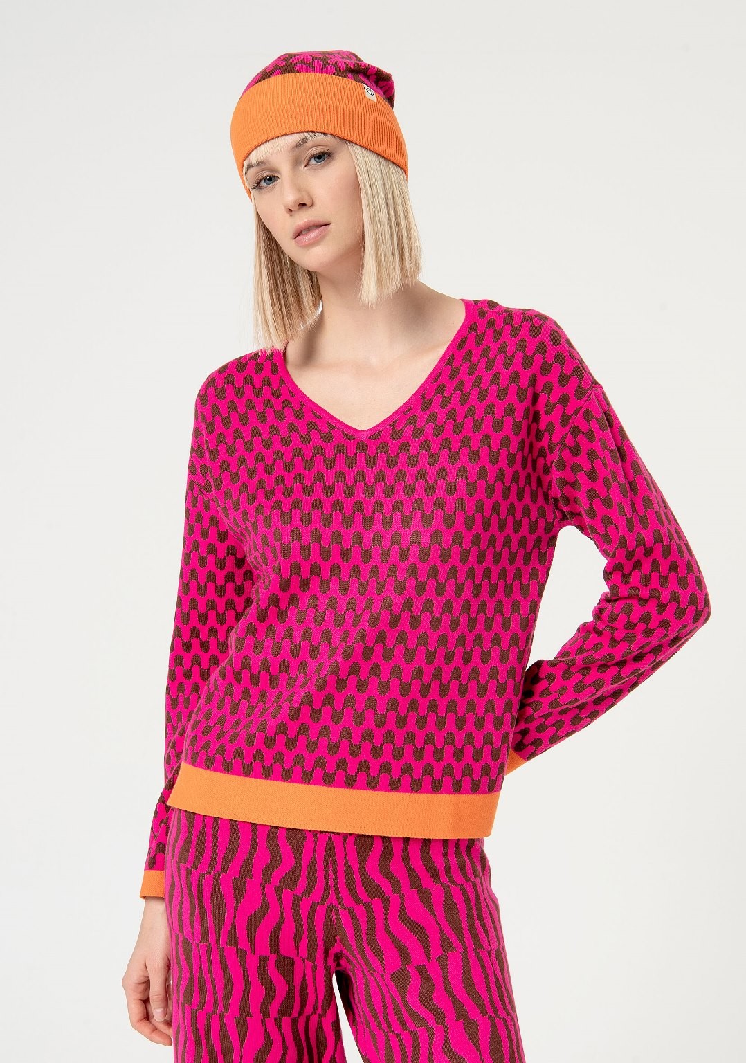 Pull jacquard géométrique Fushia