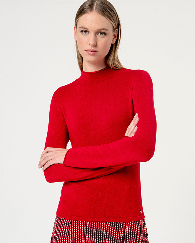 Plain perkins collar knitted sweater Red