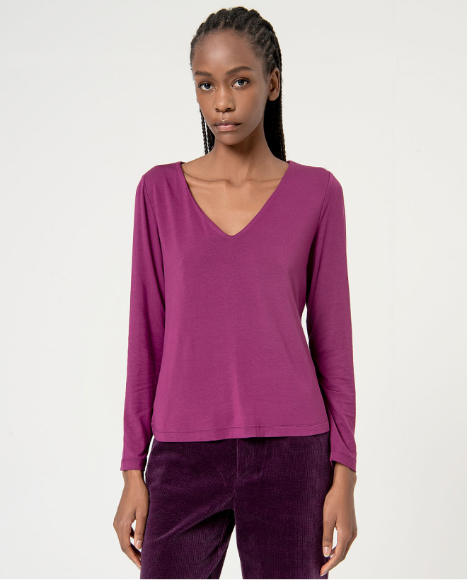 Plain long sleeve V-neck t-shirt Purple