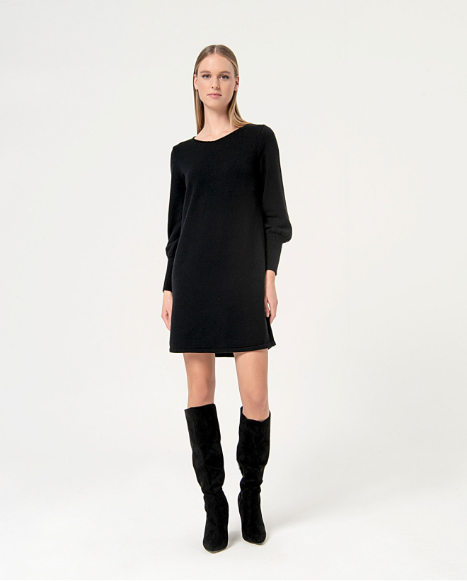 Plain straight knit dress Black