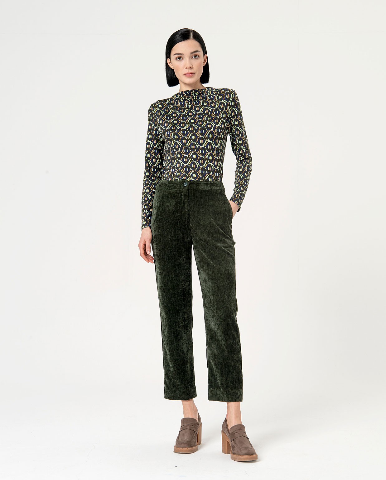 Pantalon droit en velours lisse Vert