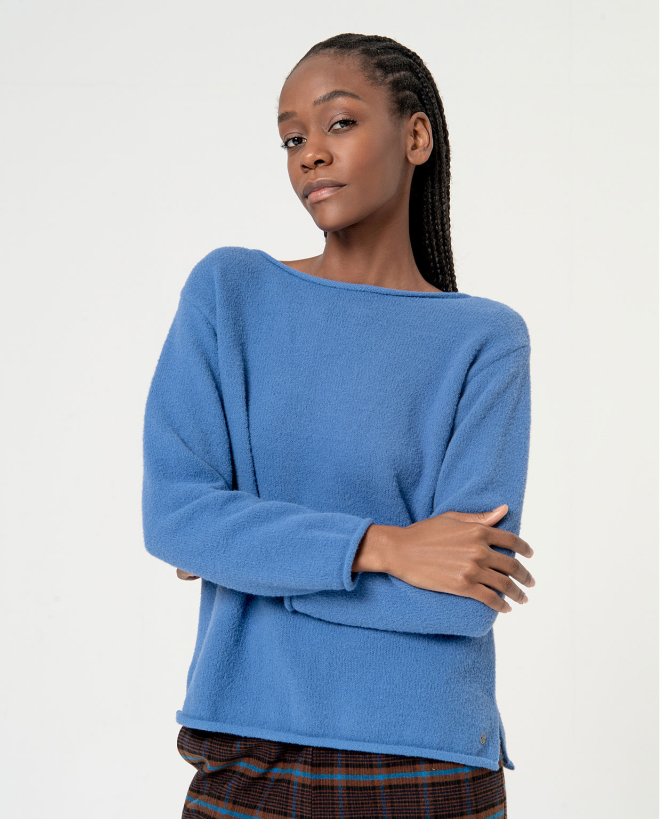 Knitted sweater boat neck Blue