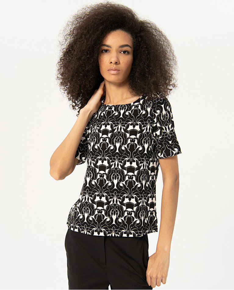 Printed French sleeve t-shirt Black