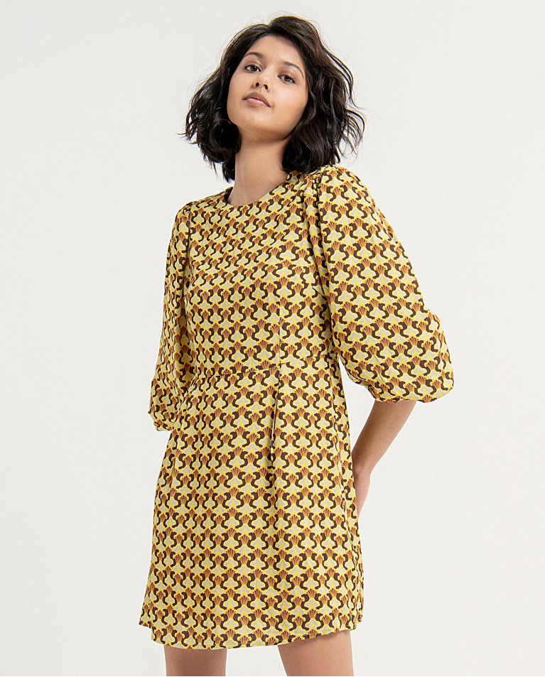 Printed short round neck dress Brown