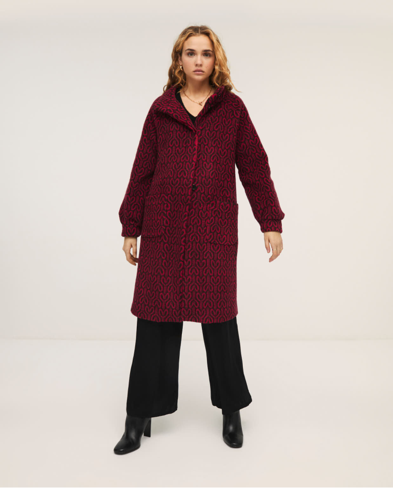 Wide coat with turtleneck and puffed sleeves Fuchsia