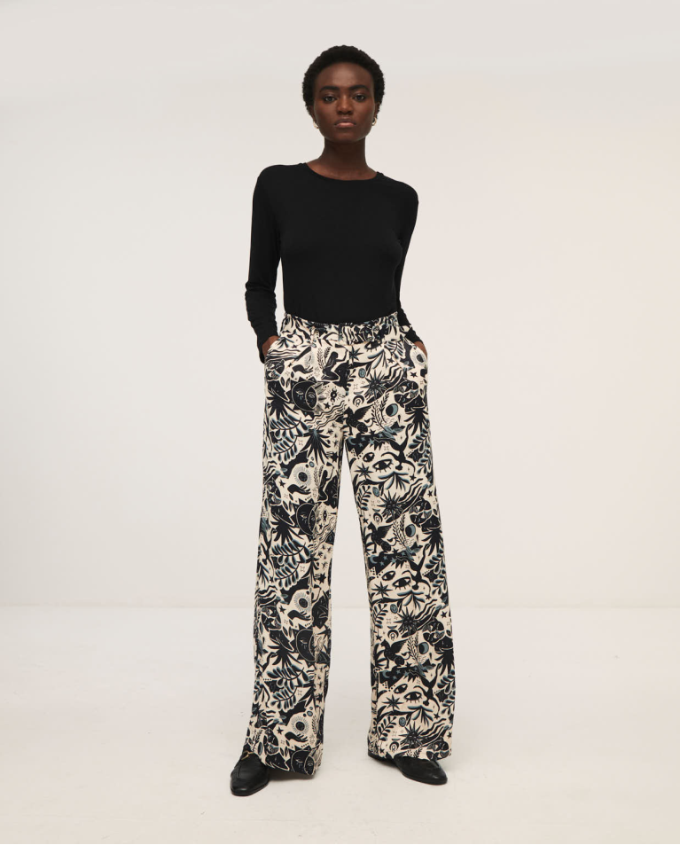 Wide flowy long trousers Black