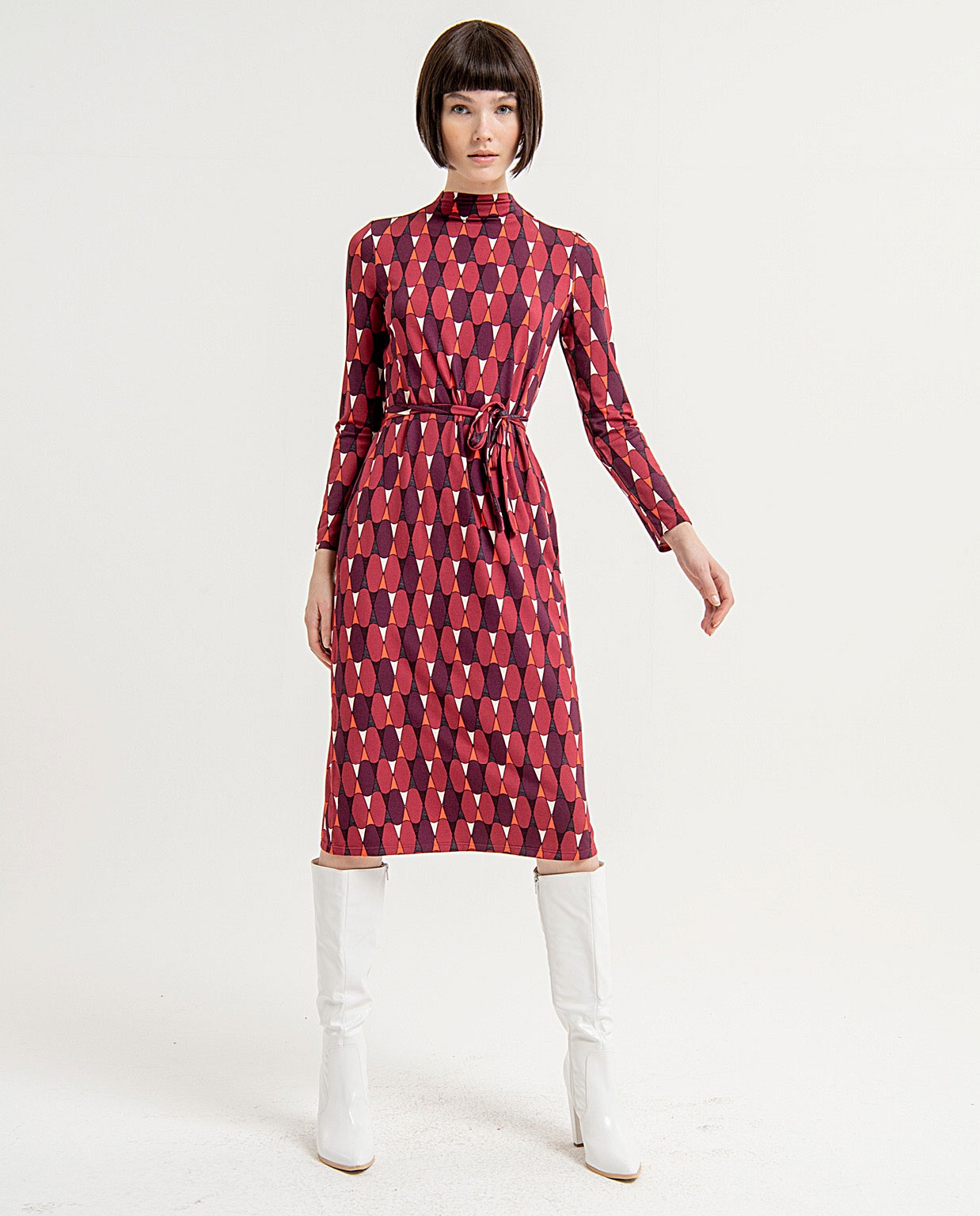 Robe midi droite imprimée avec col montant Rouge