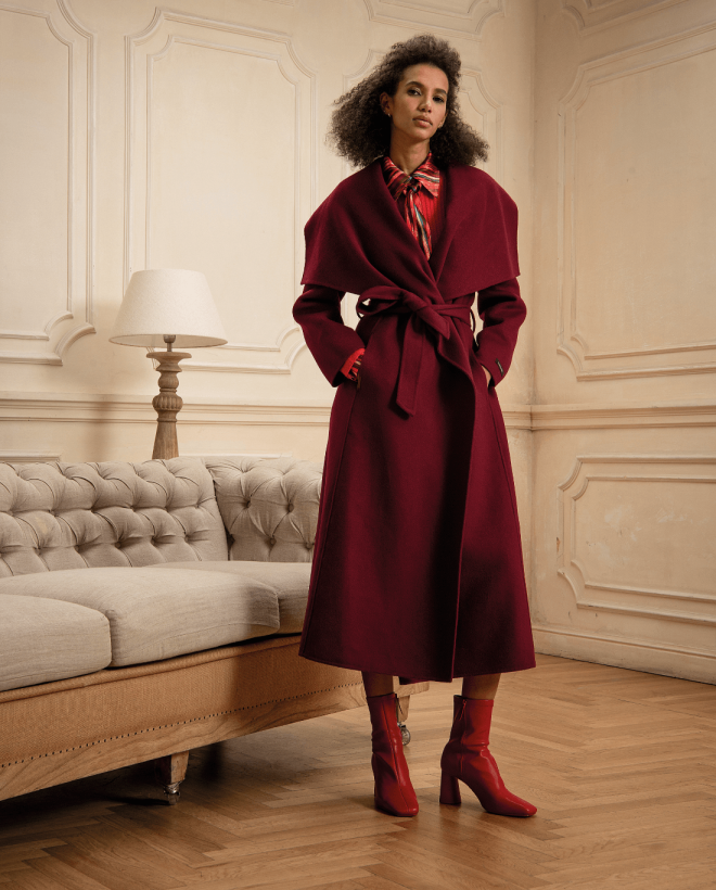 Manteau long lisse avec revers Bordeaux