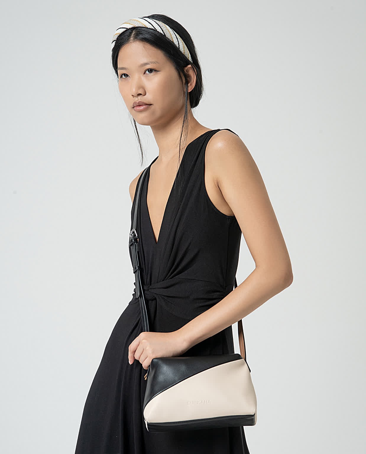 Two-tone faux-leather crossbody bag Black