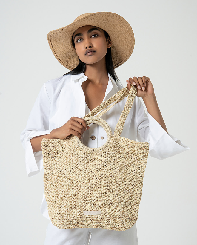 Shopper artesana tejida lisa Beige