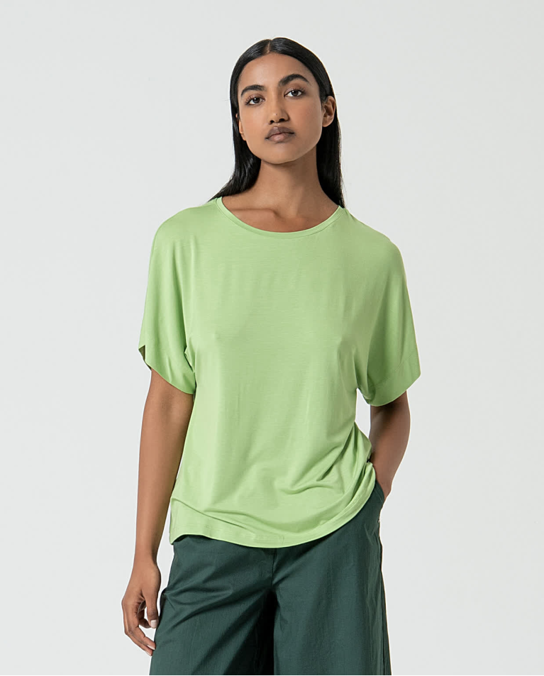 T-shirt élastique uni en bambou Vert