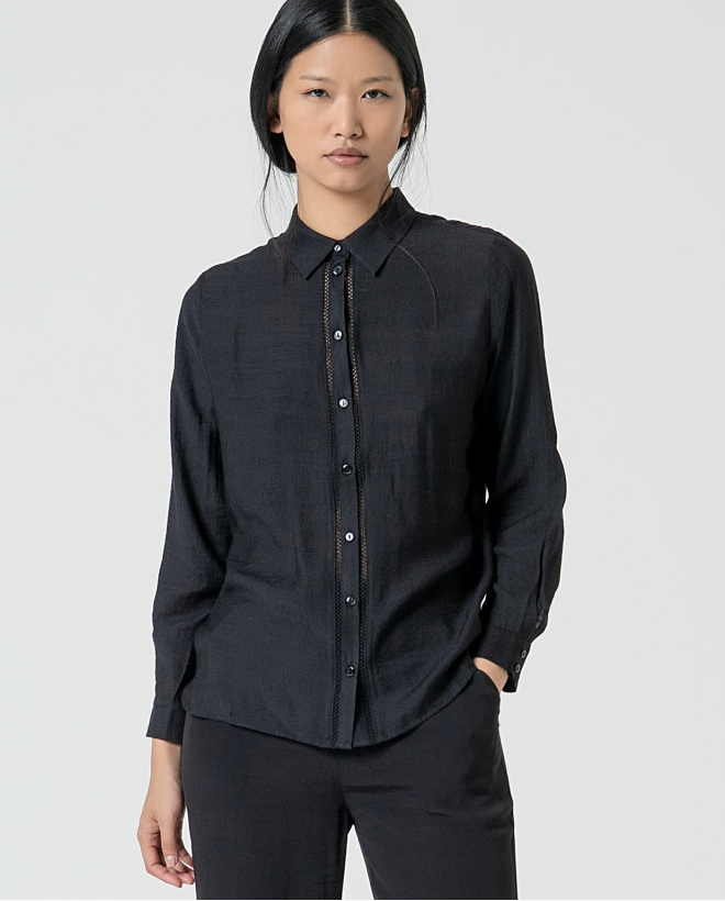 Chemise unie avec broderies perforées Noir