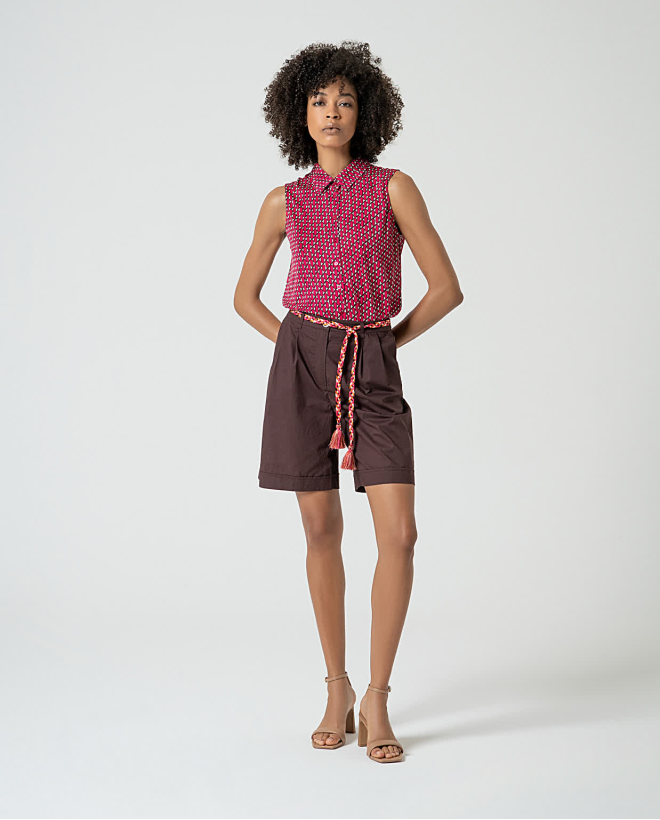 Cotton shorts with belt Brown