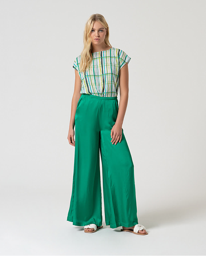 Pantalón wide leg satinado liso Verde Billiar