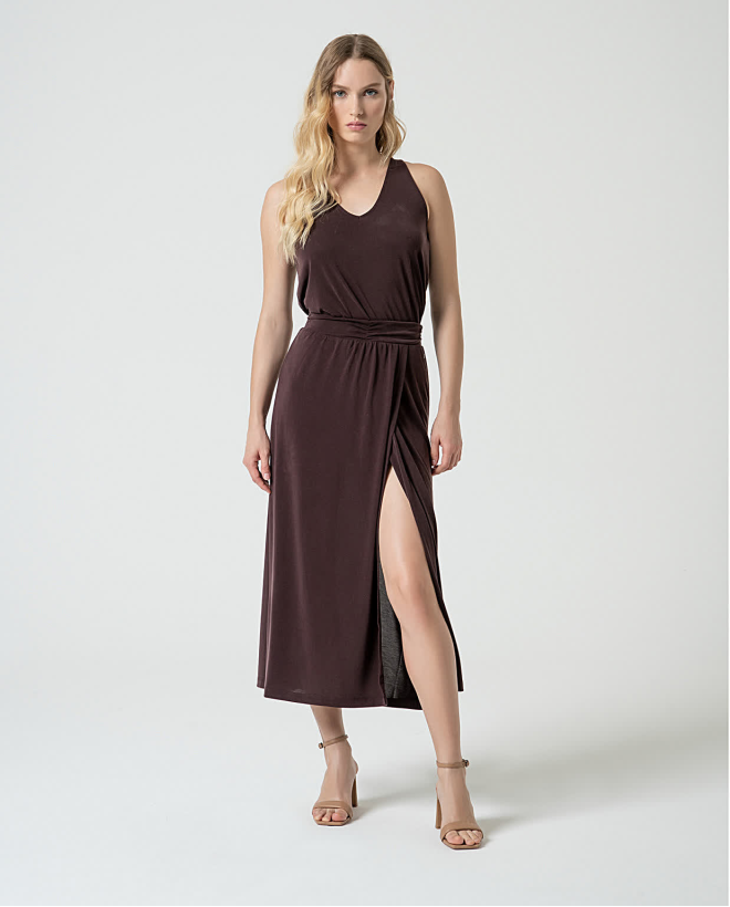 Stretchy skirt with slit Brown