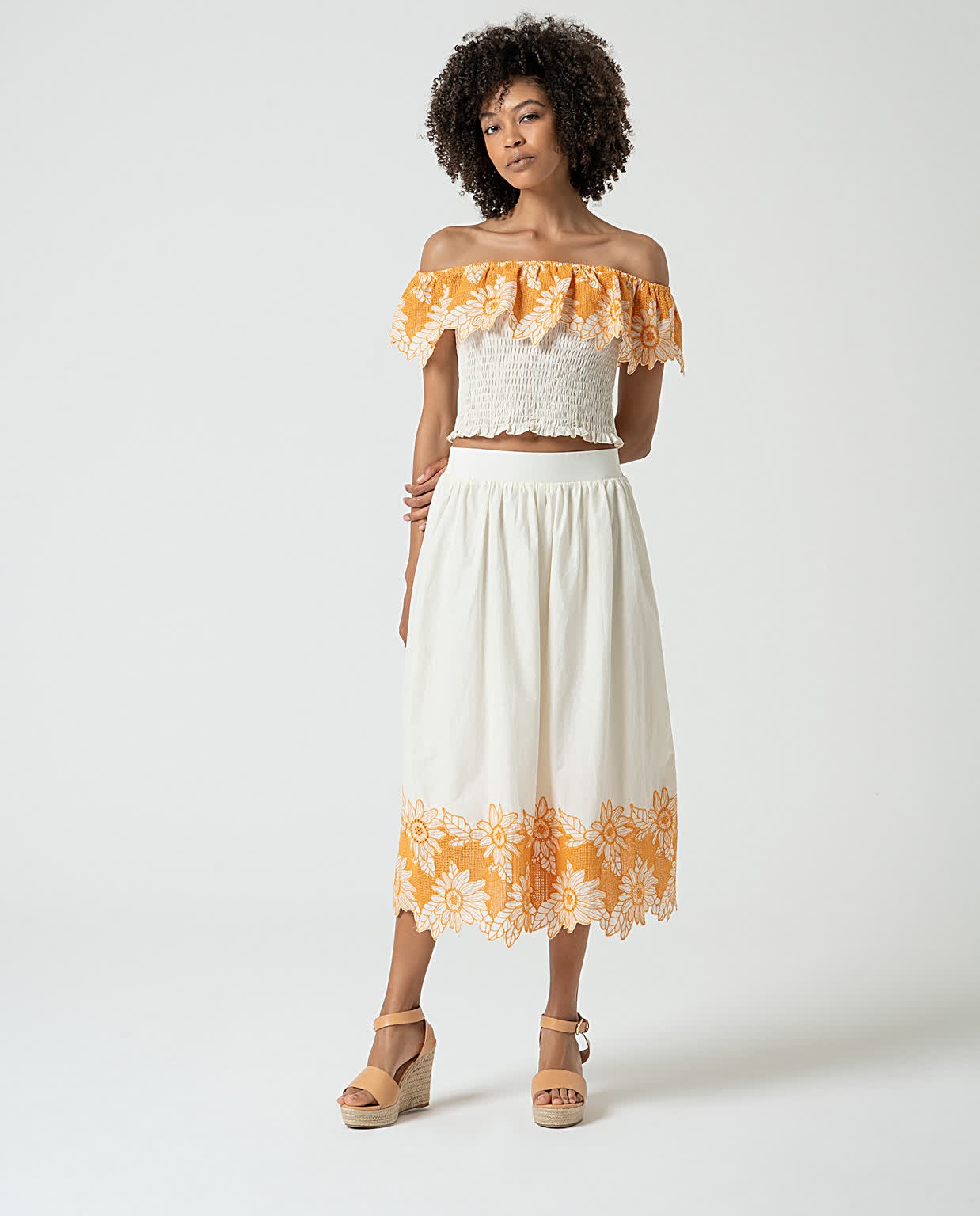 Swiss embroidered midi skirt Beige