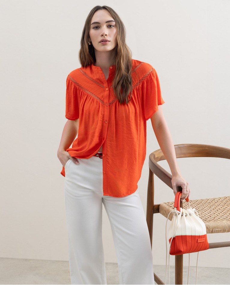 Blouse unie avec broderies perforées Orange