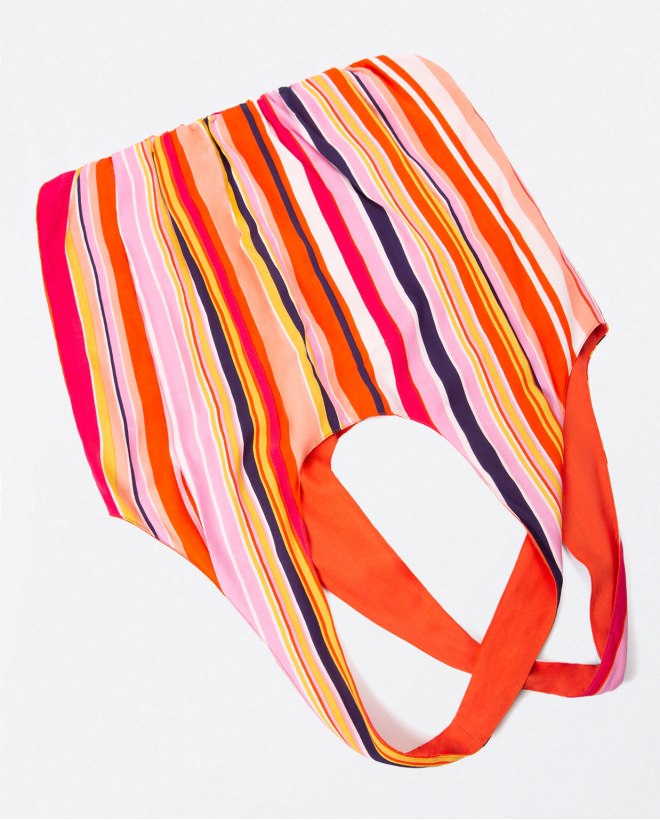 Sac fourre-tout avec plis. Rayures roses imprimées Orange