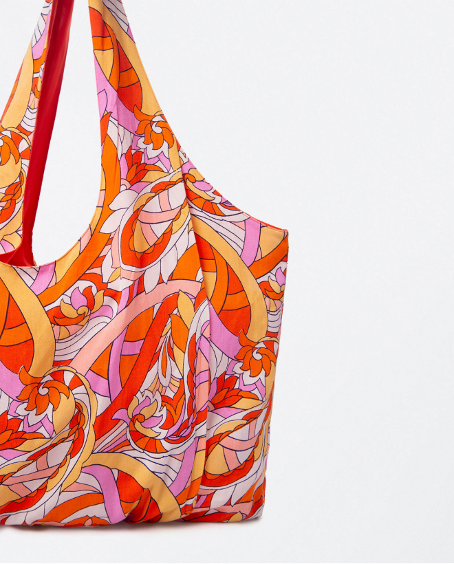 Sac fourre-tout avec plis. Imprimé Orange