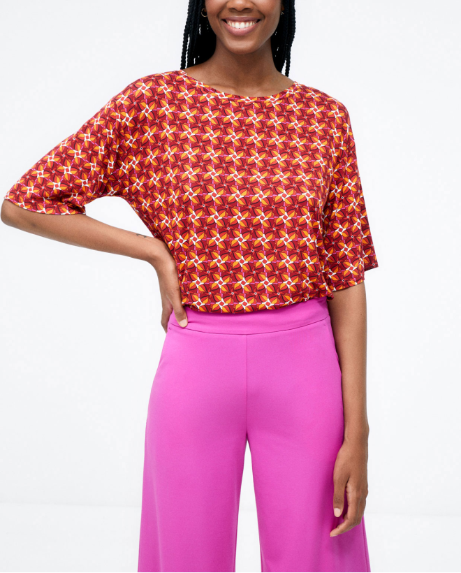 Wide ankle trousers. Elasticated. Plain Fuchsia