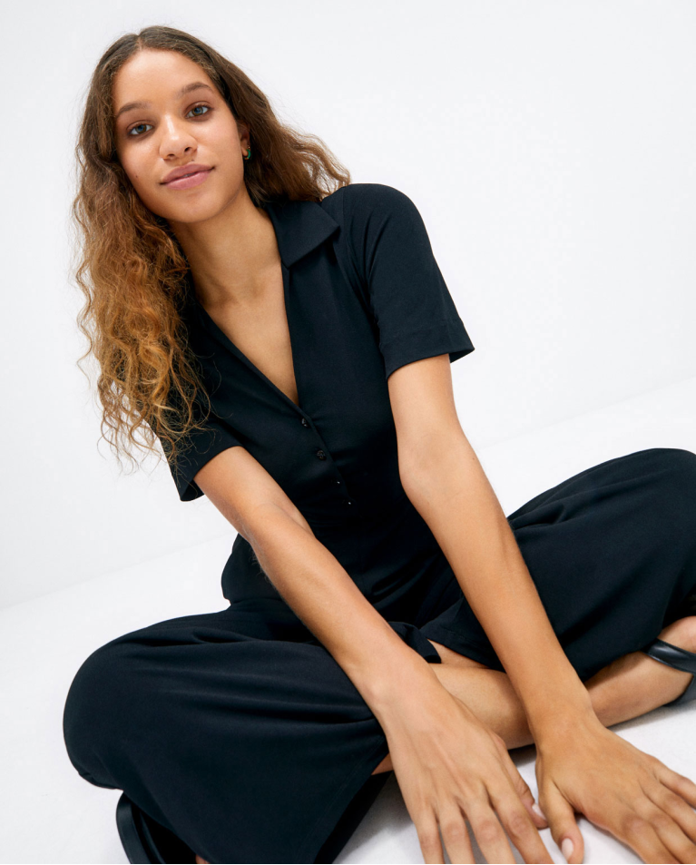Combinaison à chemise longue. Elastique. Elastique Noir