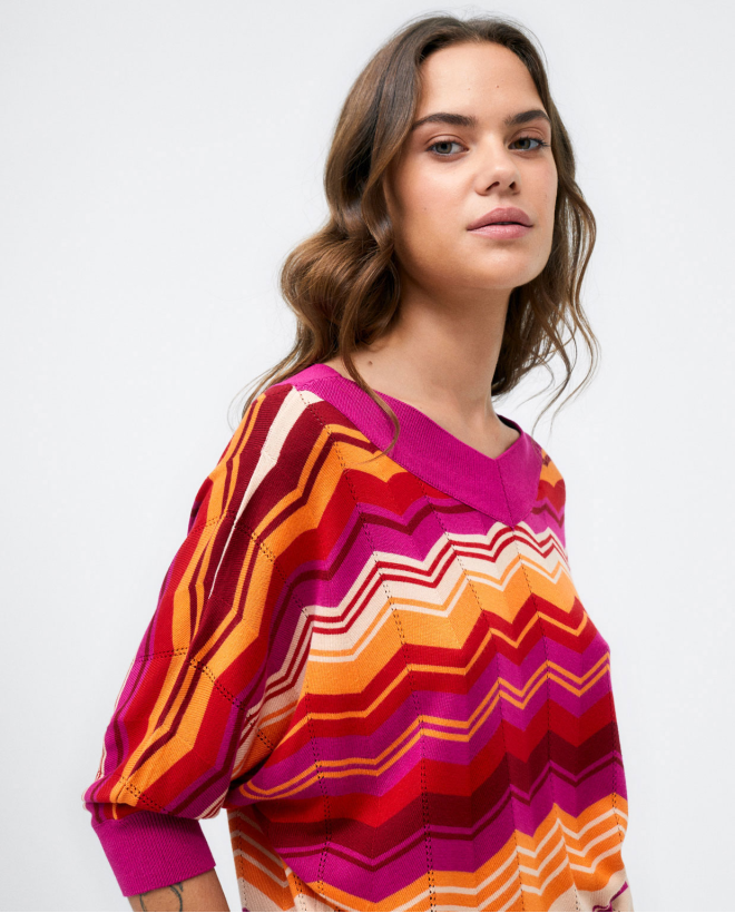 Pull en tricot à manches 3 4. Rayures Fushia