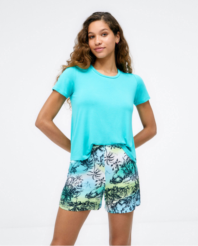 T-shirt ampia a maniche corte. Elastico. Liscio Turquesa