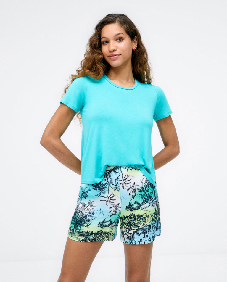 T-shirt ampia a maniche corte. Elastico. Liscio Turquesa